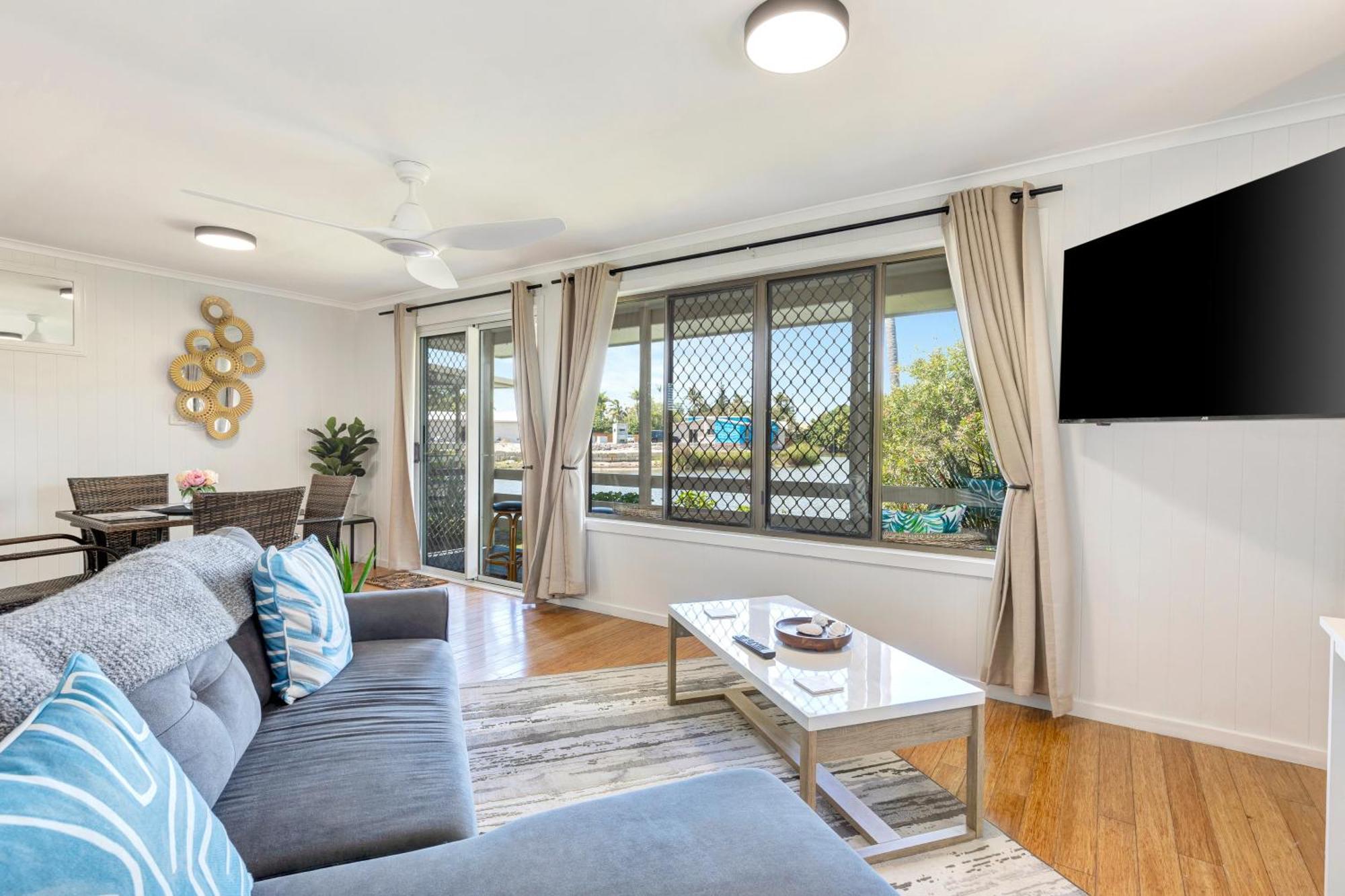 Sanctuary Lakes Fauna Retreat Urangan Exterior photo